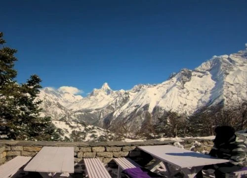 Best Time for Everest Base Camp Helicopter Tour