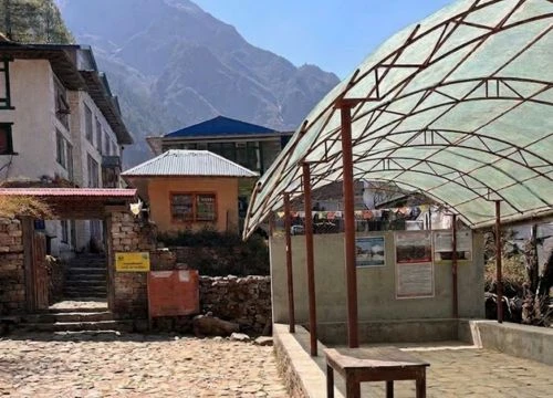 Monjo Village