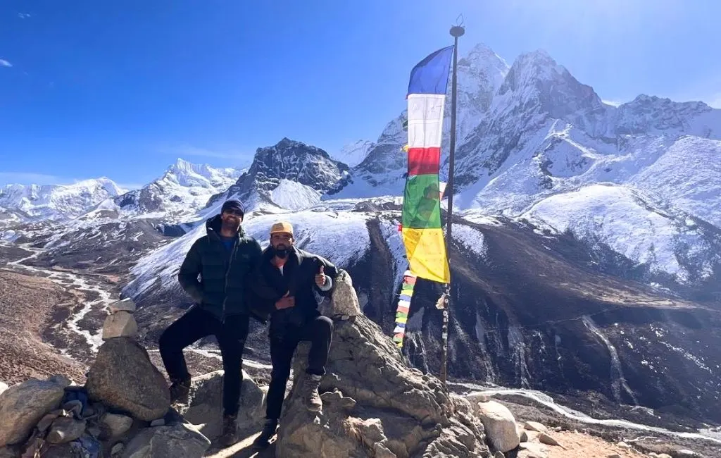 Dingboche acclimatization day hike to Nagarjun Hill