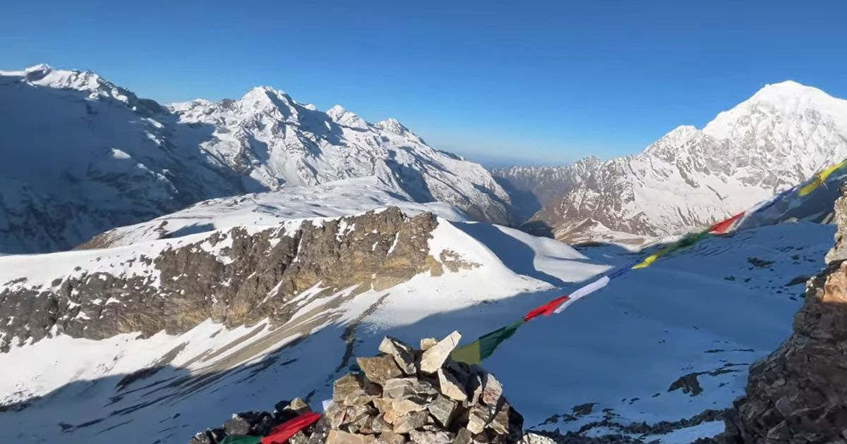 Yala Peak Climbing 