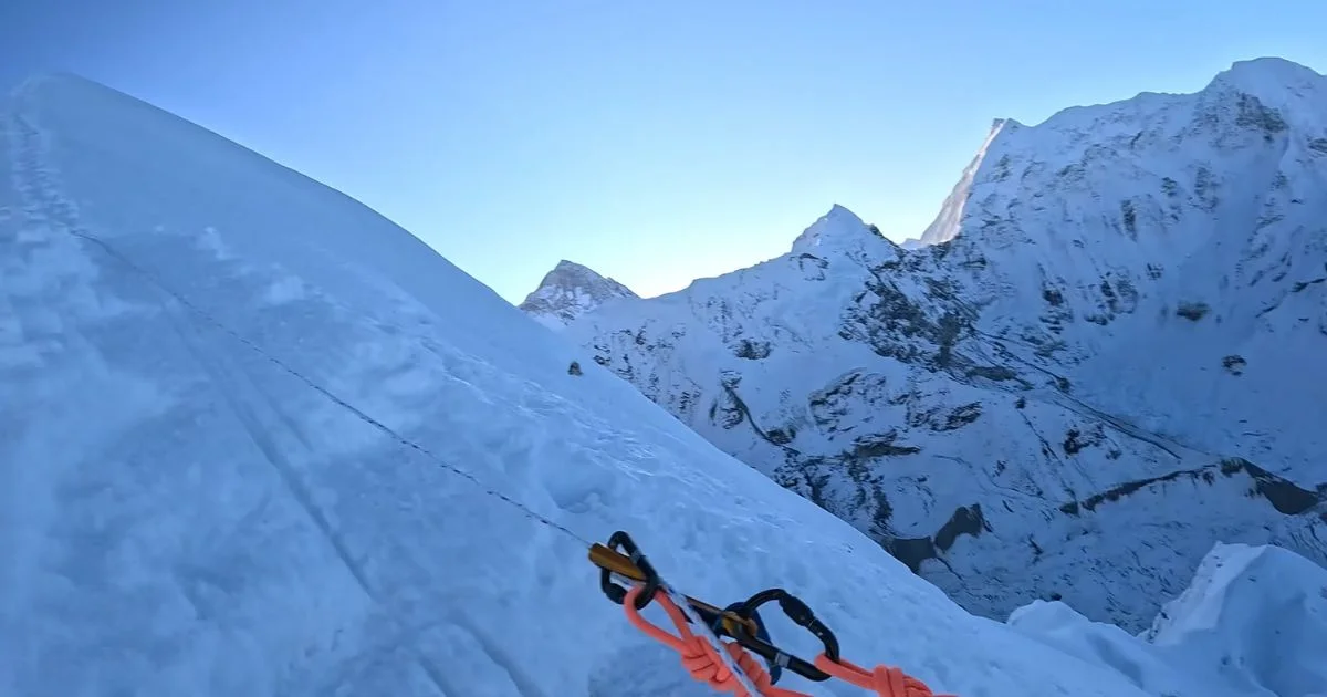 Island peak summit push 