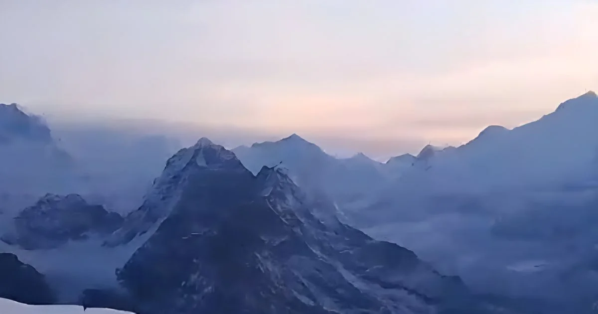 mera peak mountain view