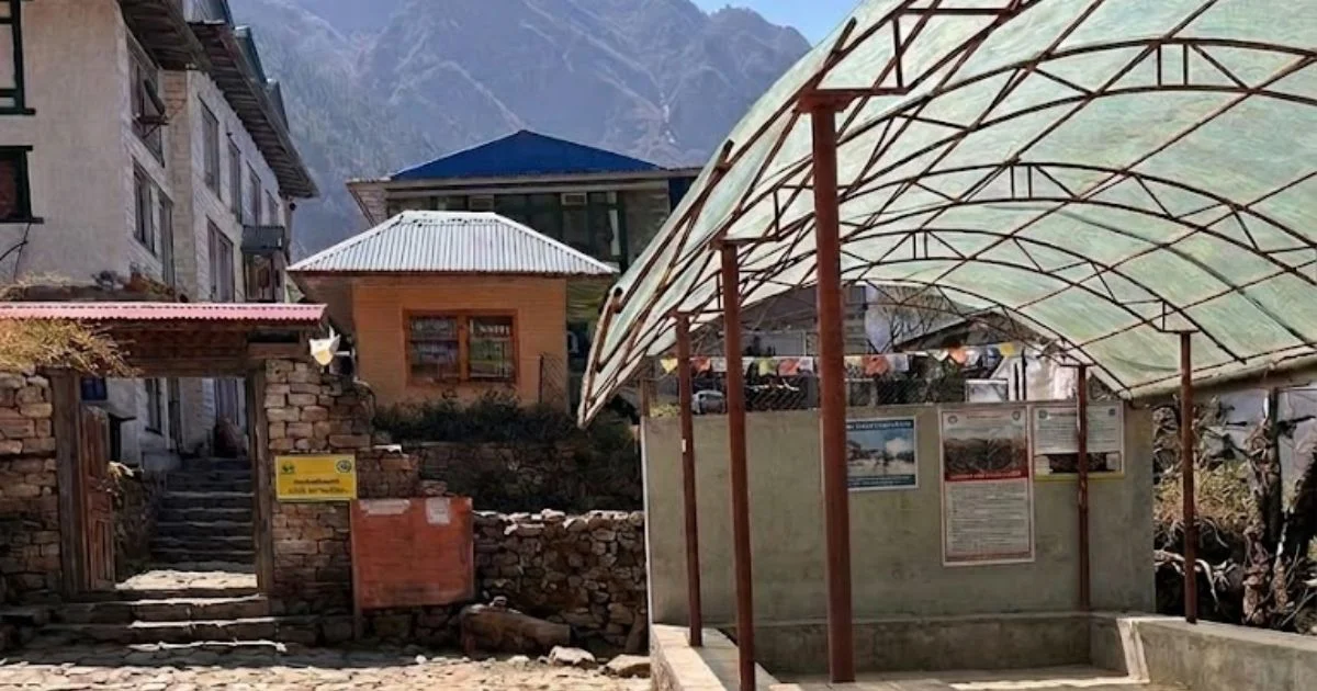 Manjo Village 