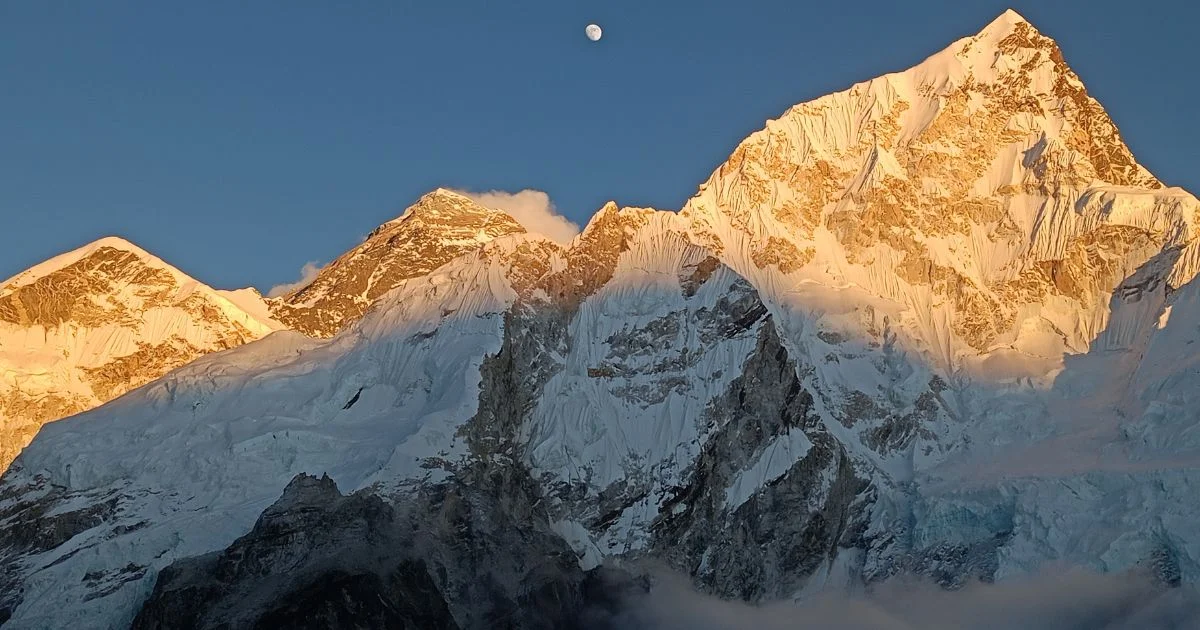 Mt. Everest View From Kalapatther