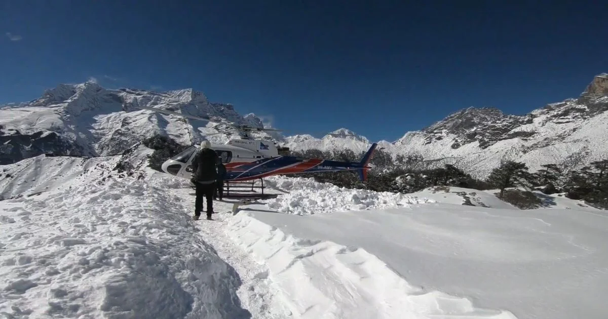 Everest helicopter ride