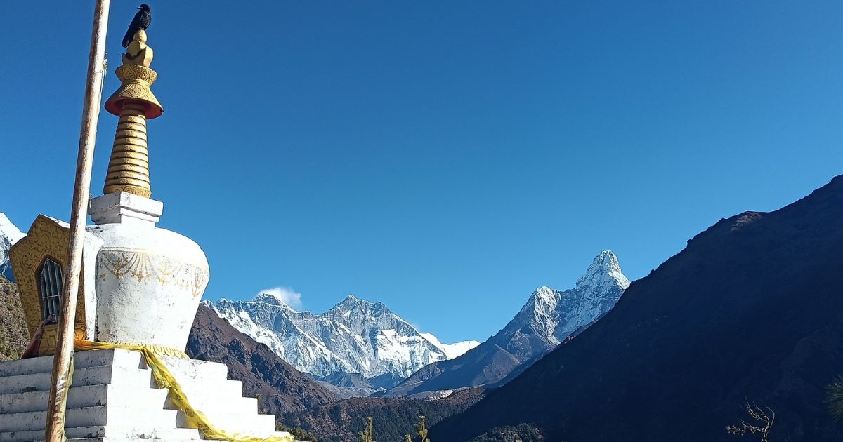 On the way to mt everest 