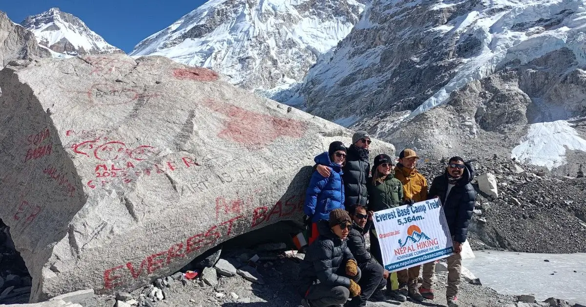 Group Picture at the everest base camp