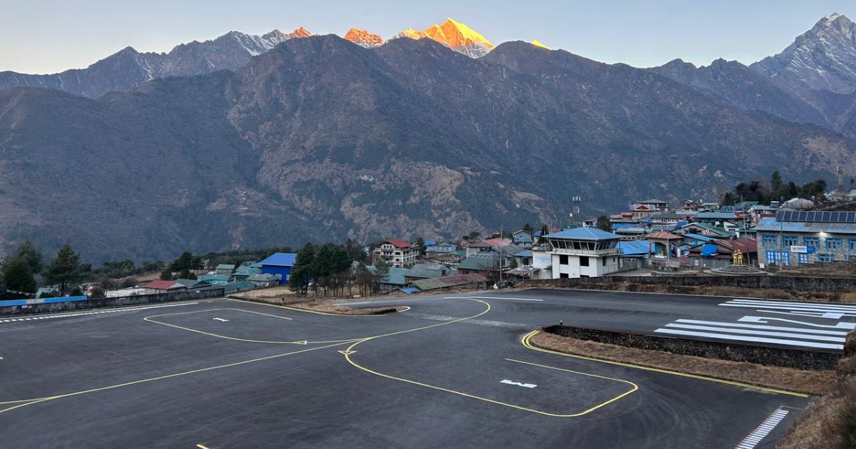 Lukla Airport most popular gateway to mt everest 