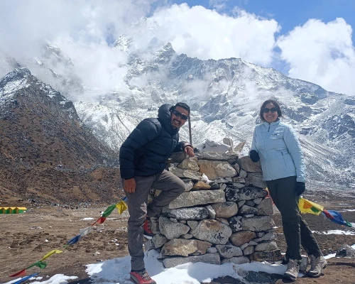 Amadablam Base Camp Pic Gal