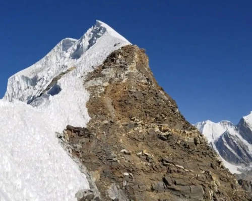 Lobuche Peak Summit