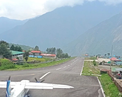 Lukla Airport Take Off Aeroplane