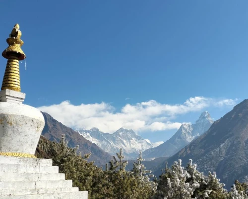 On The Way To Tengboche